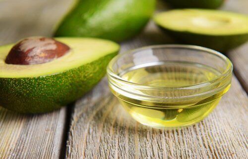 Авокадо и оливковое масло