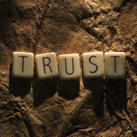 Что повышает наше доверие?