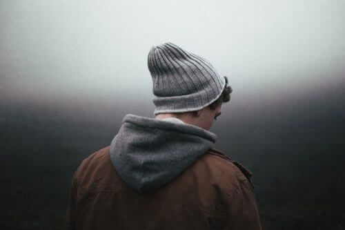 Человек в шляпе и депрессии