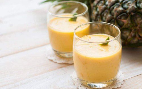 Вкусная фруктовая детоксикация - ананасовый сок