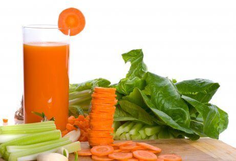 Морковный сок для воспаления слизистой оболочки желудка