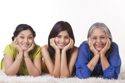 трех поколений женщин