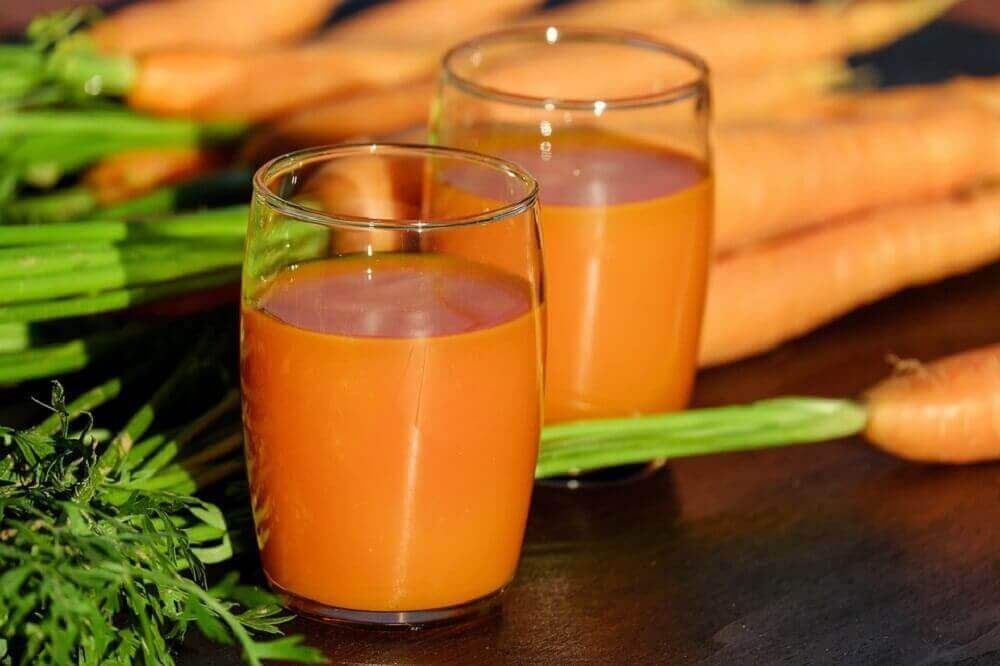 Морковный и луковый сок