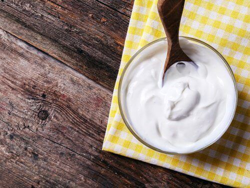 Природный йогурт эффективен, когда он нападает на микоз