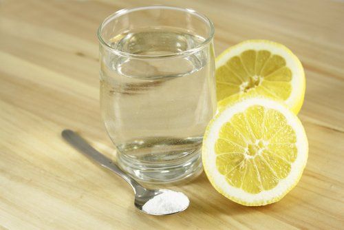 вода с лимоном