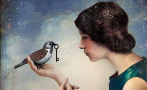 Женщина, птица и ключ