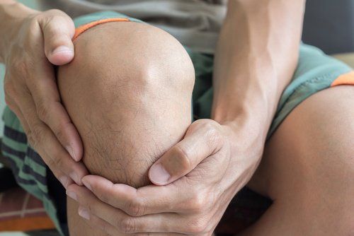 Повреждение колена
