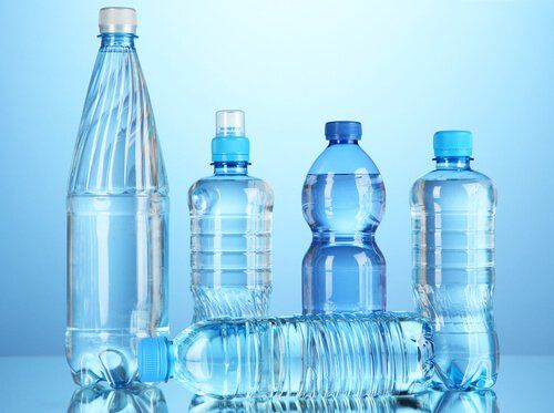 бутылки с водой - виды минеральной воды