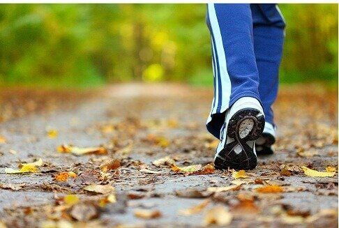 Прогулка - физическая активность, полезная для запора