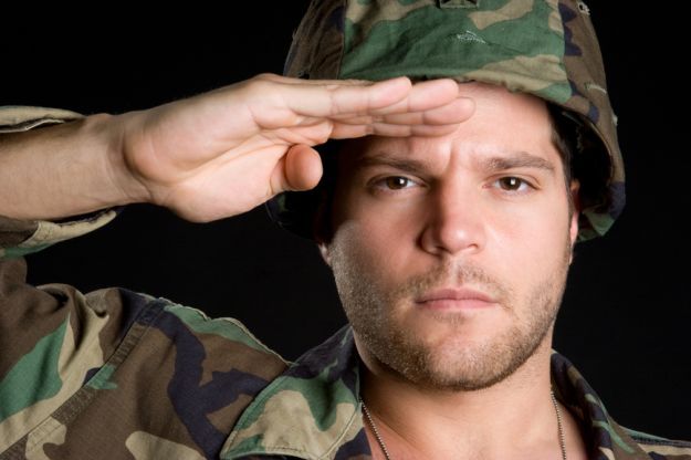Меняет ли профессия солдата человека?